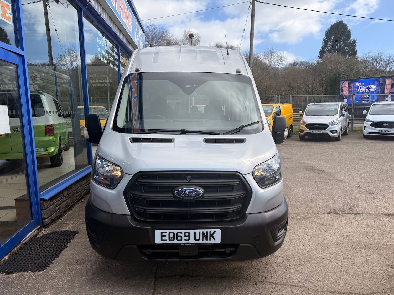 Used Ford Transit 2019 for sale - 78103155: Photo 2
