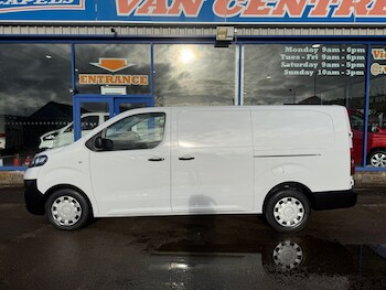 Used Vauxhall Vivaro 2023 for sale - 77018470: Photo