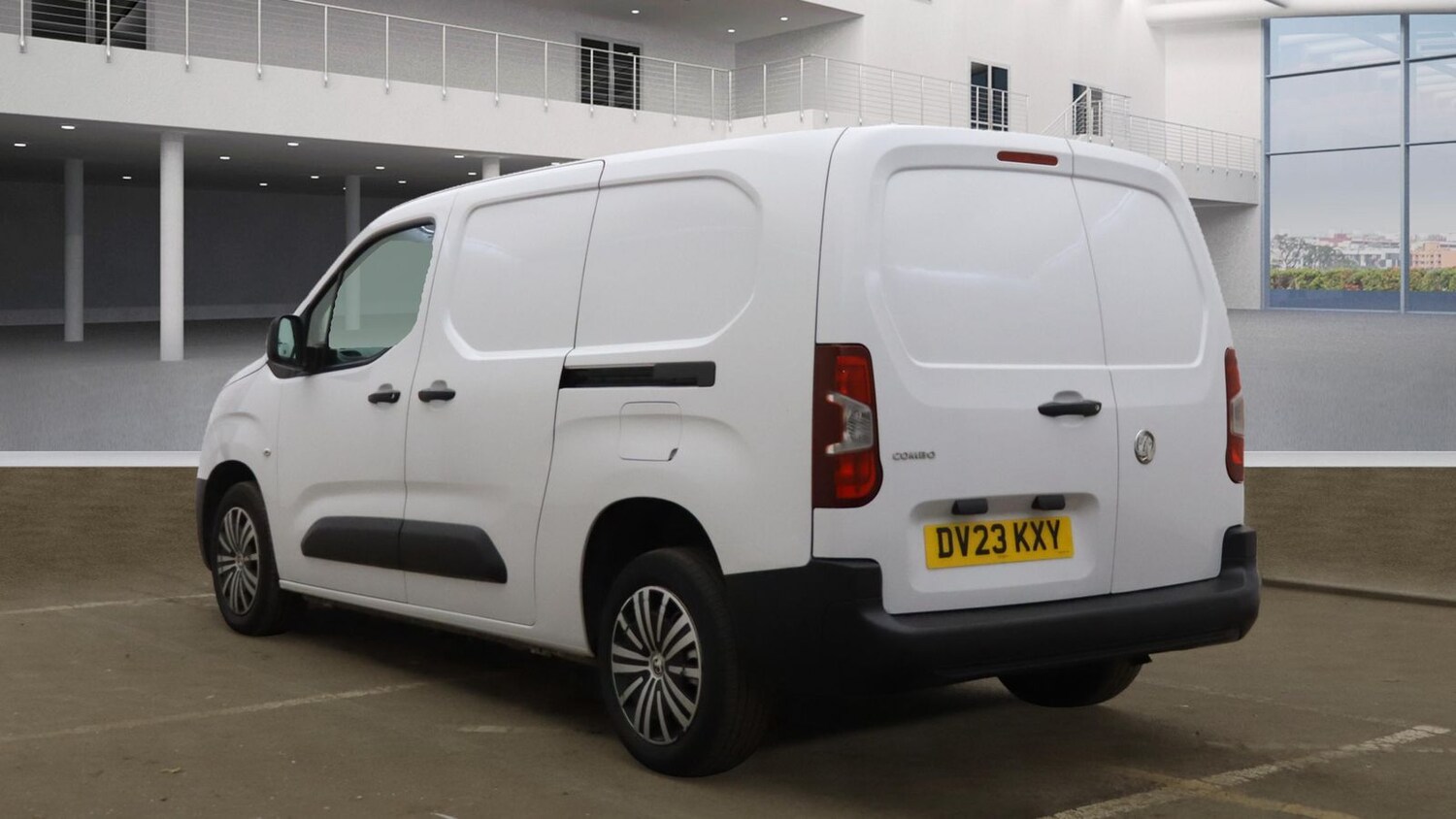 Used Vauxhall Combo 2023 for sale - 76543137: Photo 4