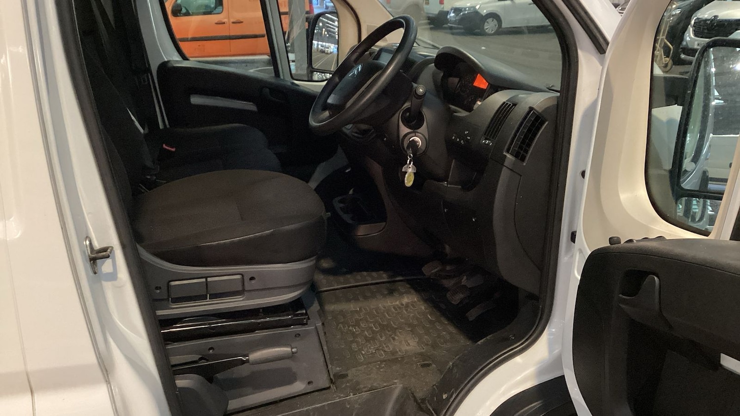 Used Citroen Relay 2023 for sale - 77256586: Photo 6