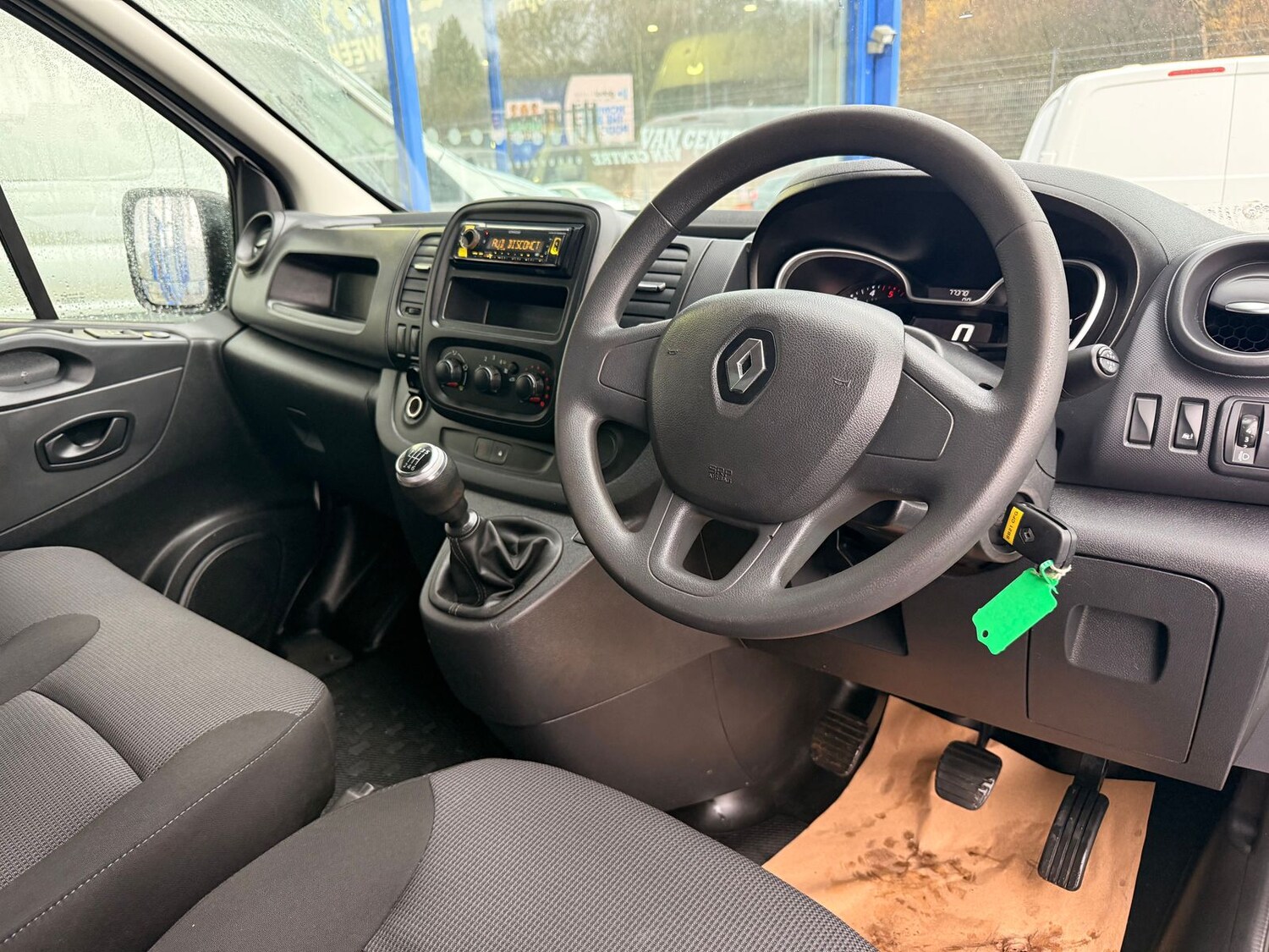 Used Renault Trafic 2021 for sale - 77232320: Photo 12