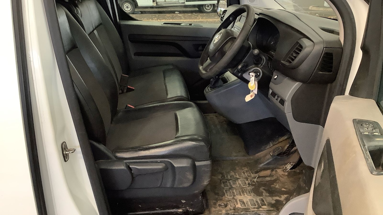 Used Vauxhall Vivaro 2020 for sale - 76999727: Photo 5
