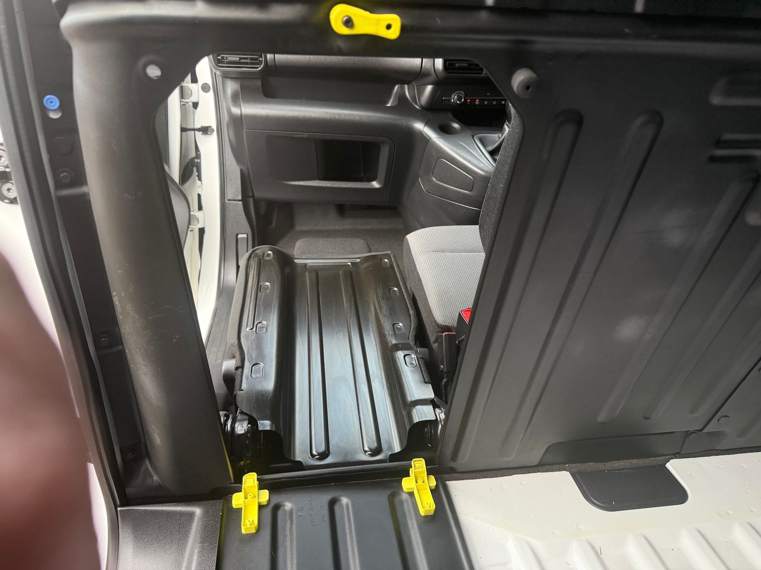 Used Peugeot Partner 2020 for sale - 76539719: Photo 12