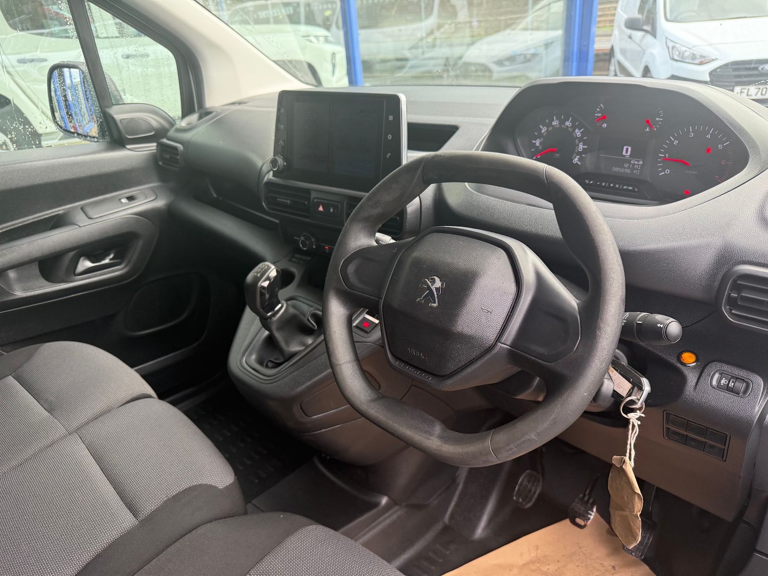 Used Peugeot Partner 2020 for sale - 76539719: Photo 14