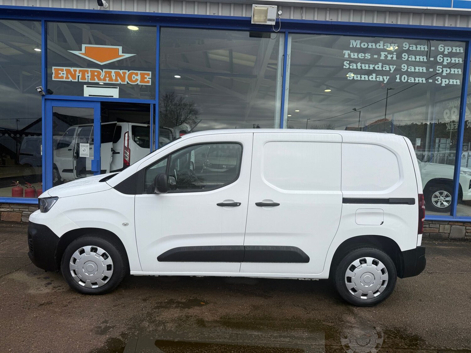 Used Peugeot Partner 2020 for sale - 76539719: Photo 3