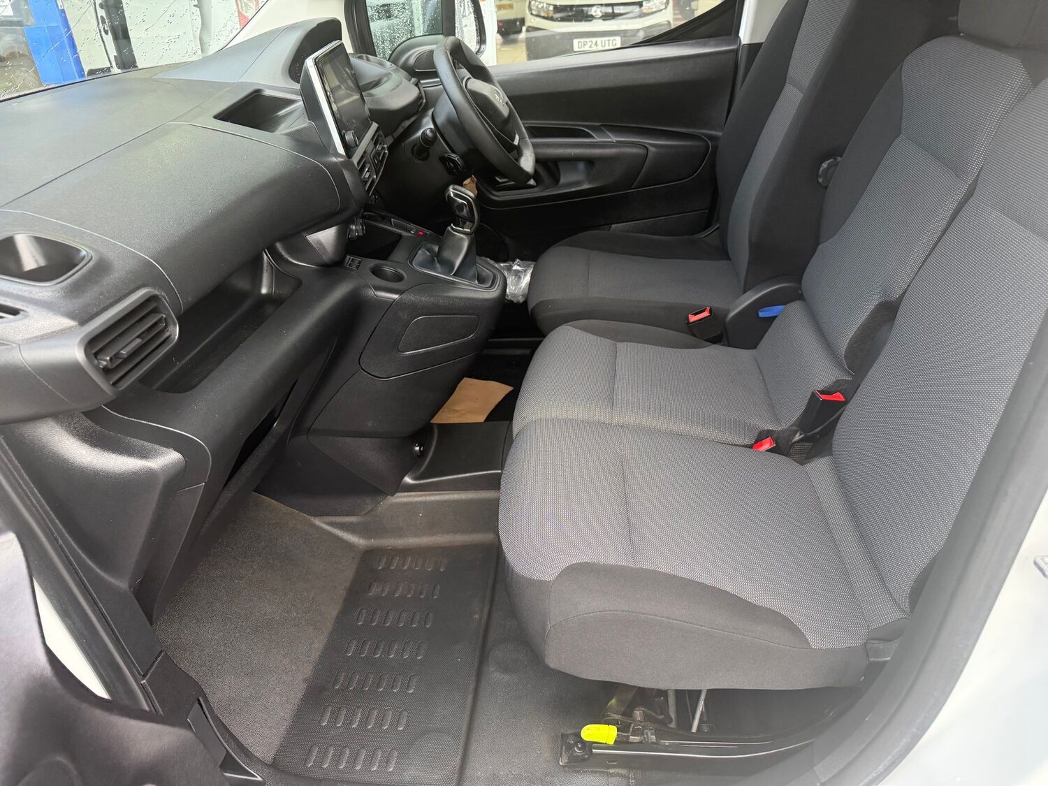 Used Peugeot Partner 2020 for sale - 76539719: Photo 9