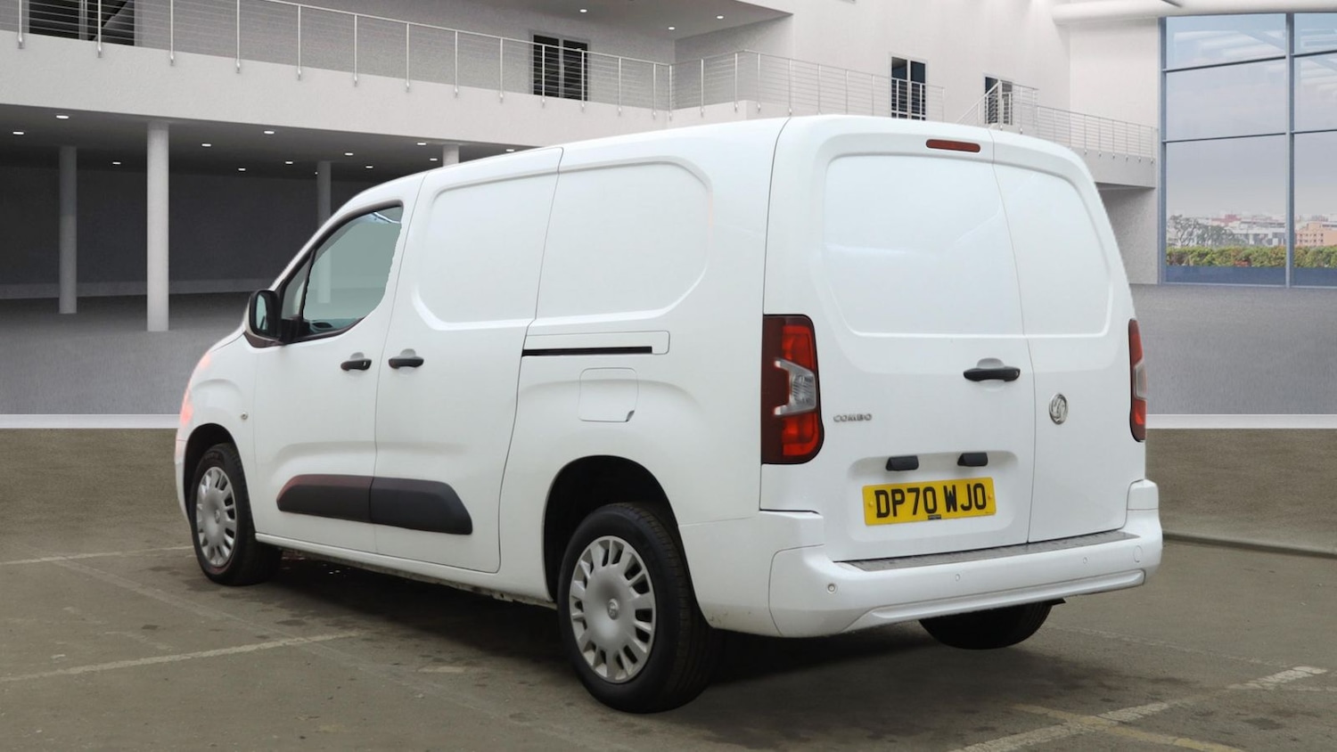 Used Vauxhall Combo 2020 for sale - 77232331: Photo 4