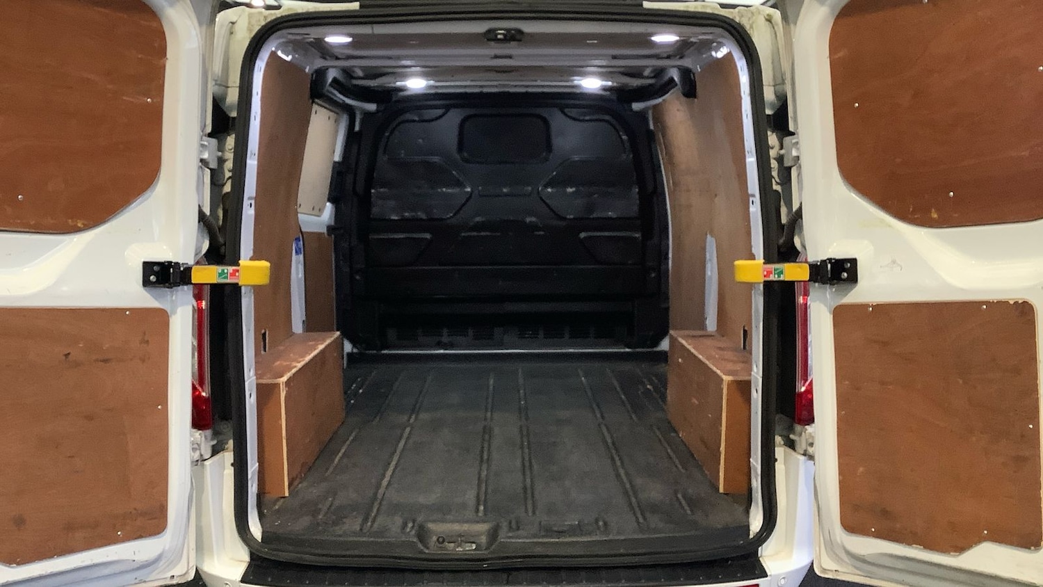 Used Ford Transit Custom 2022 for sale - 76999724: Photo 8