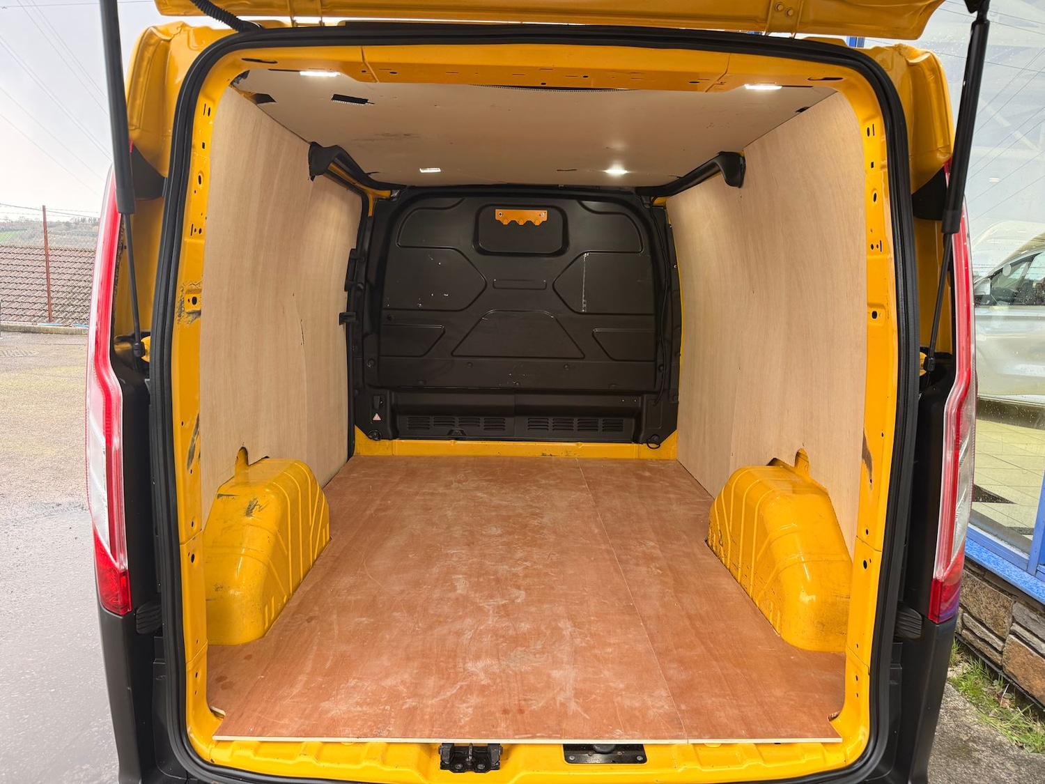 Used Ford Transit Custom 2022 for sale - 77526276: Photo 19