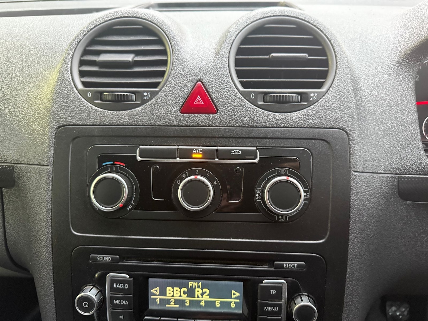 Used Volkswagen Caddy 2015 for sale - 76773527: Photo 13