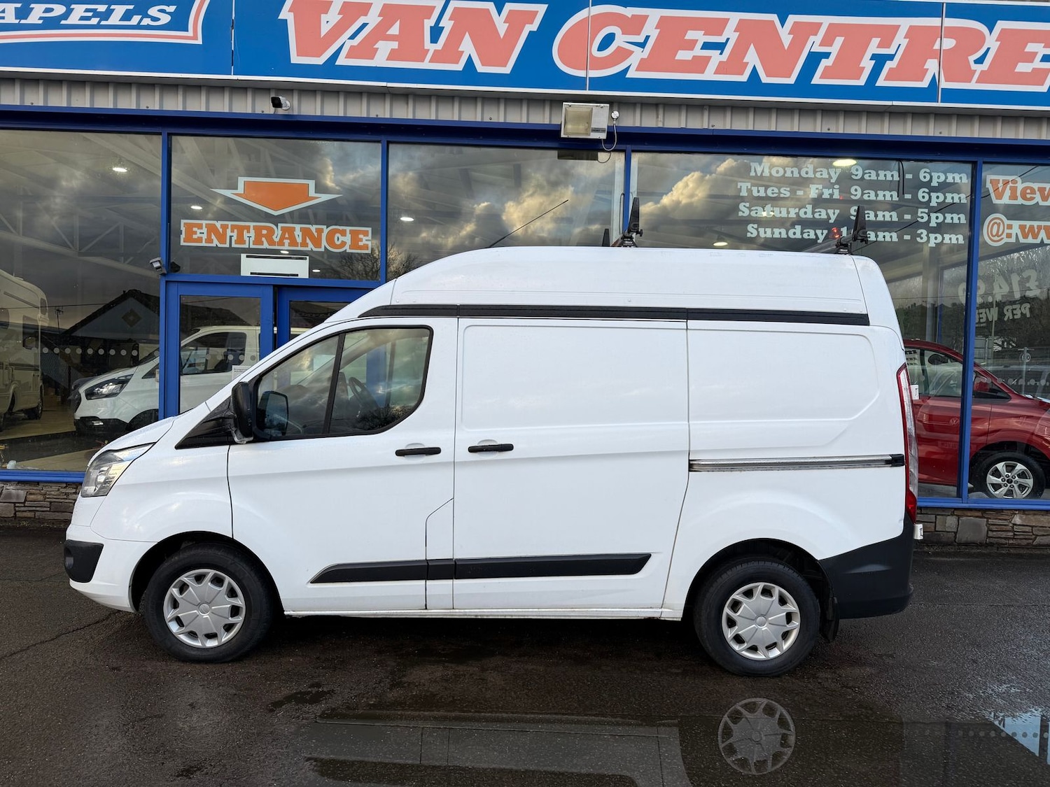 Used Ford Transit Custom 2017 for sale - 77122697: Photo 3