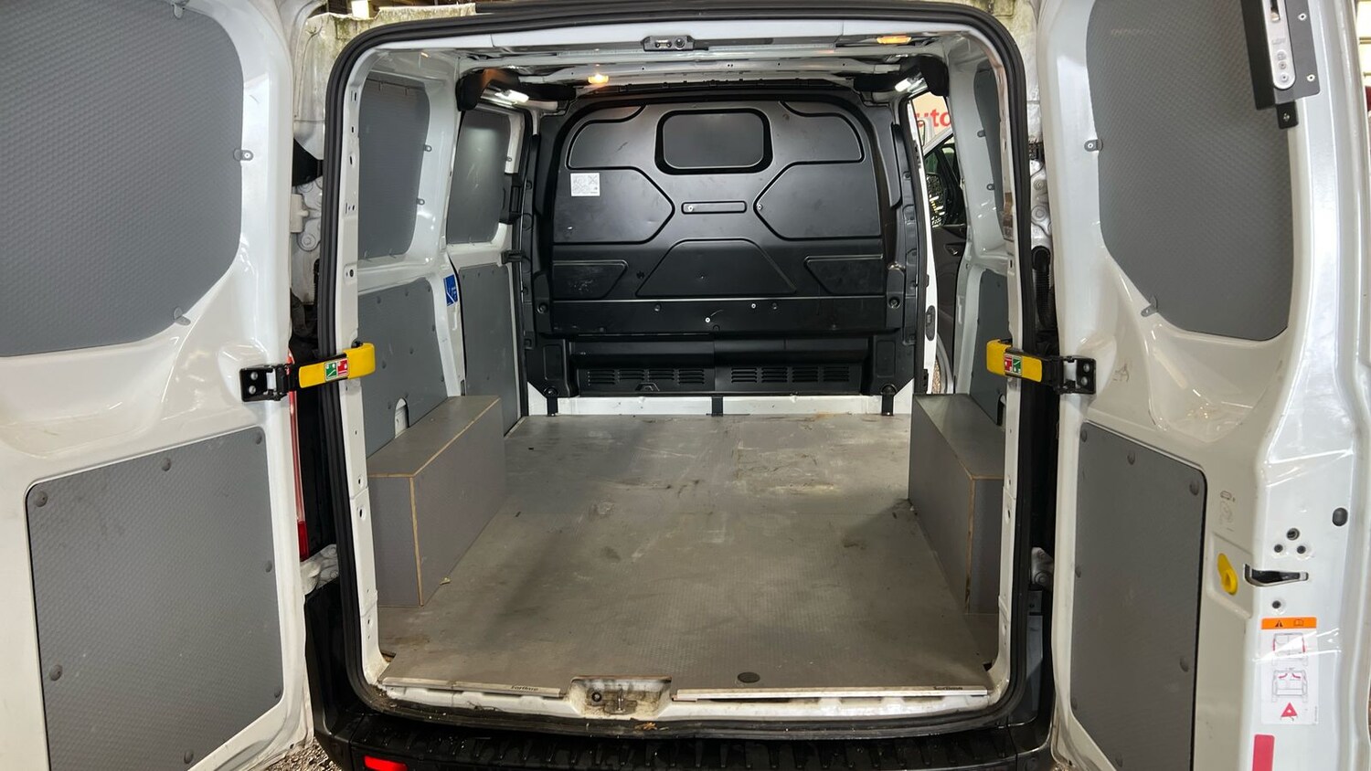 Used Ford Transit Custom 2023 for sale - 76003717: Photo 8