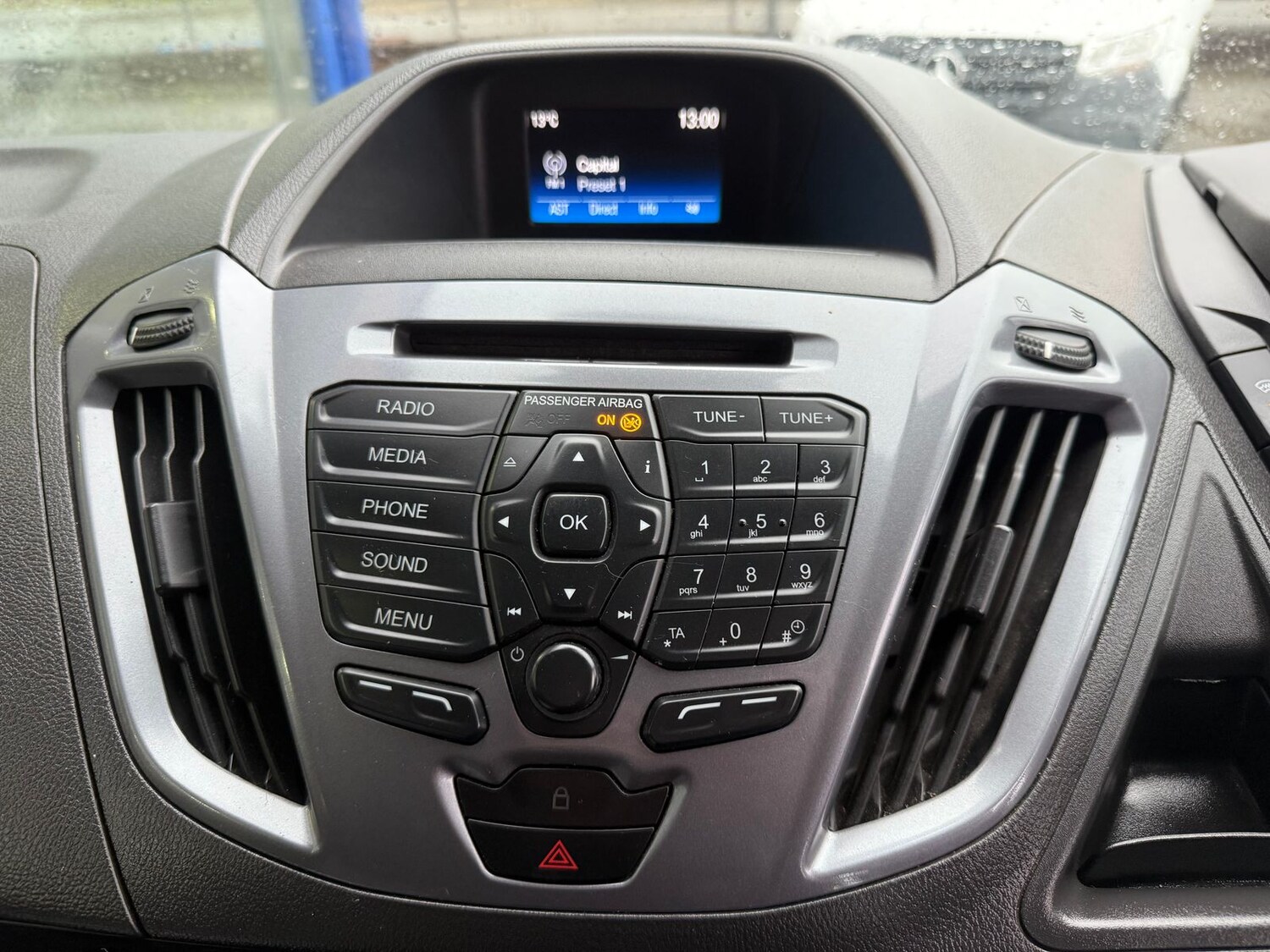 Used Ford Transit Custom 2017 for sale - 76563575: Photo 16