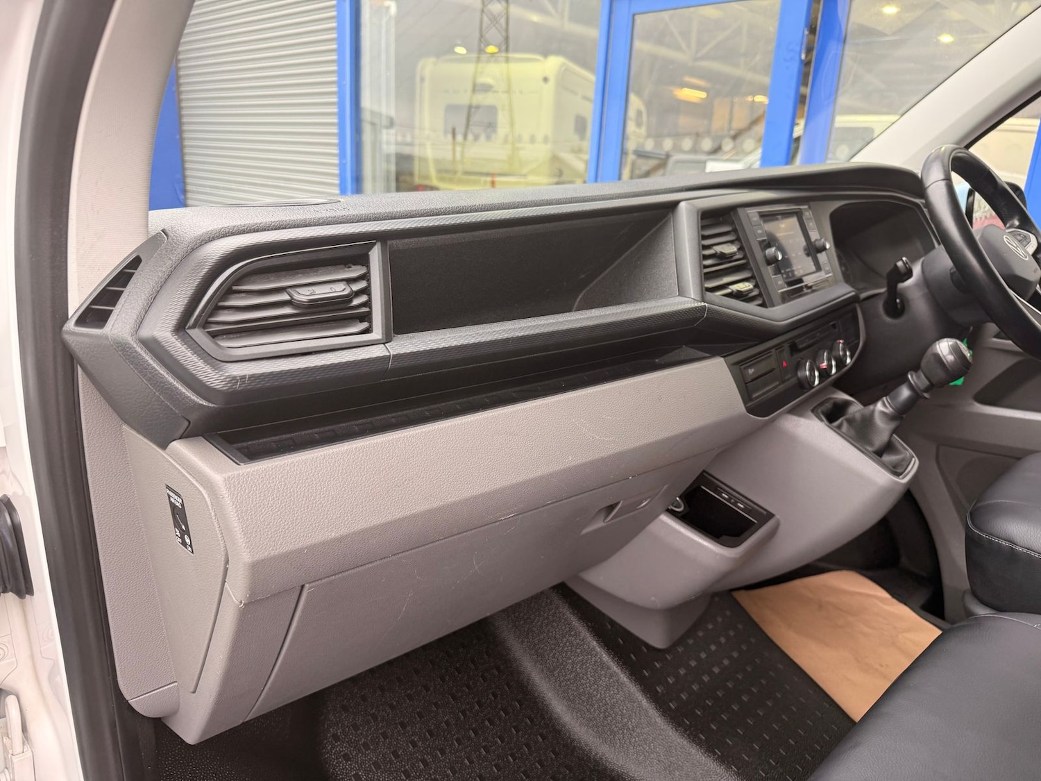 Used Volkswagen Transporter 2021 for sale - 77324777: Photo 11