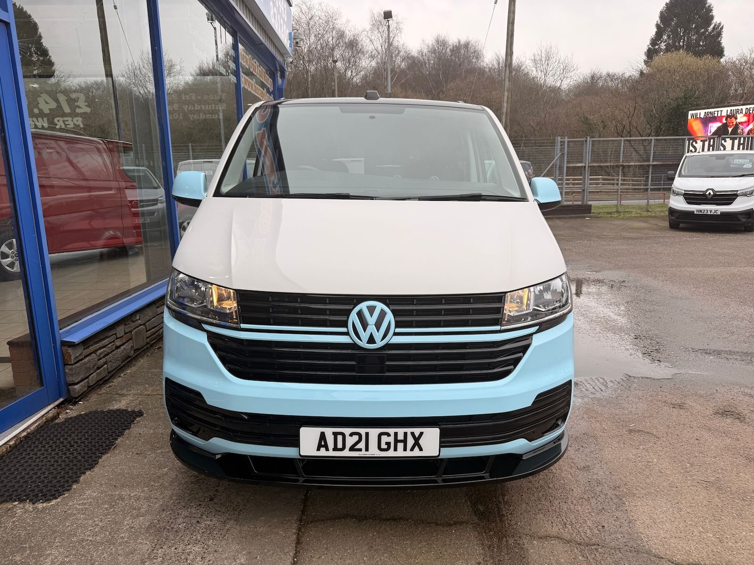 Used Volkswagen Transporter 2021 for sale - 77324777: Photo 2