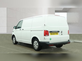 Used Volkswagen Transporter 2024 for sale - 78603509: Photo