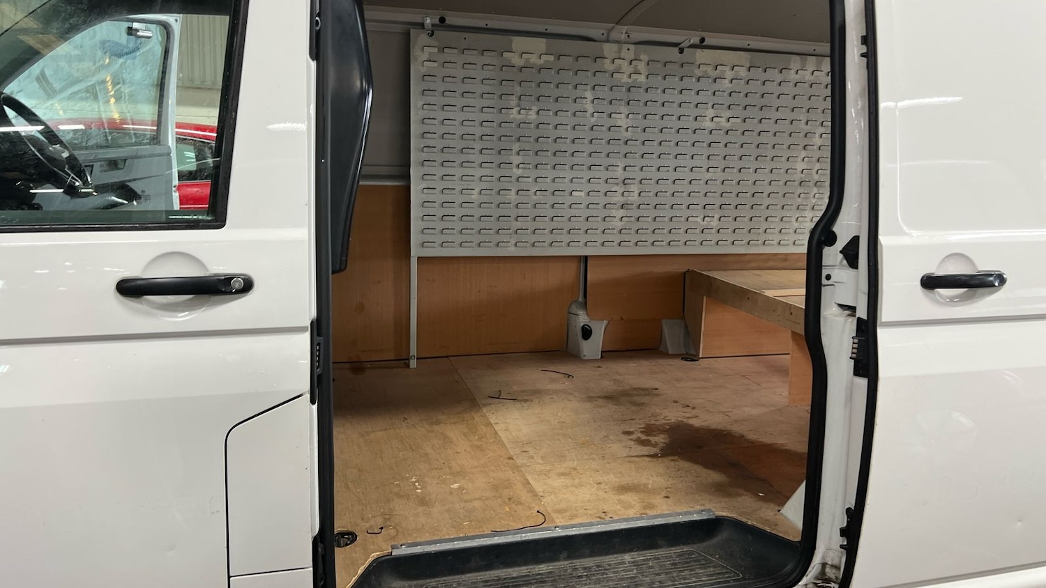 Used Volkswagen Transporter 2021 for sale - 76361666: Photo 8