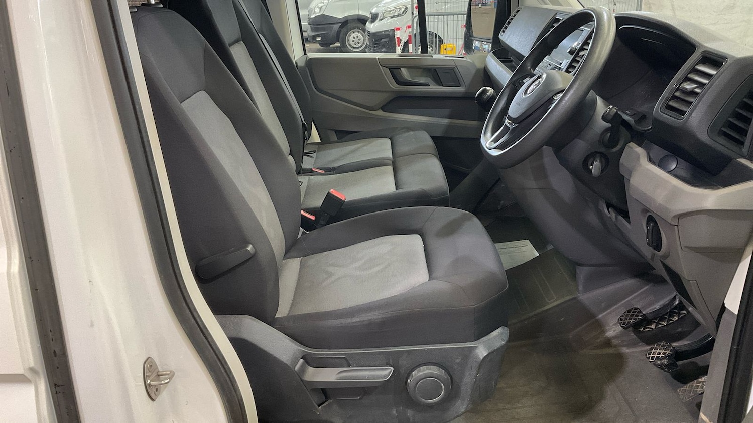 Used Volkswagen Crafter 2023 for sale - 78103119: Photo 6