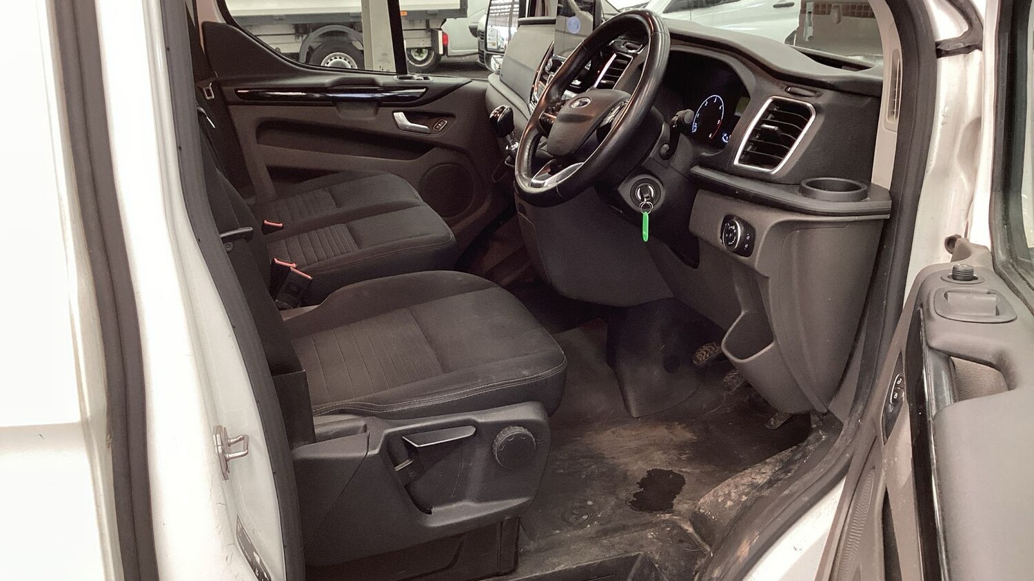 Used Ford Transit Custom 2023 for sale - 77755906: Photo 6