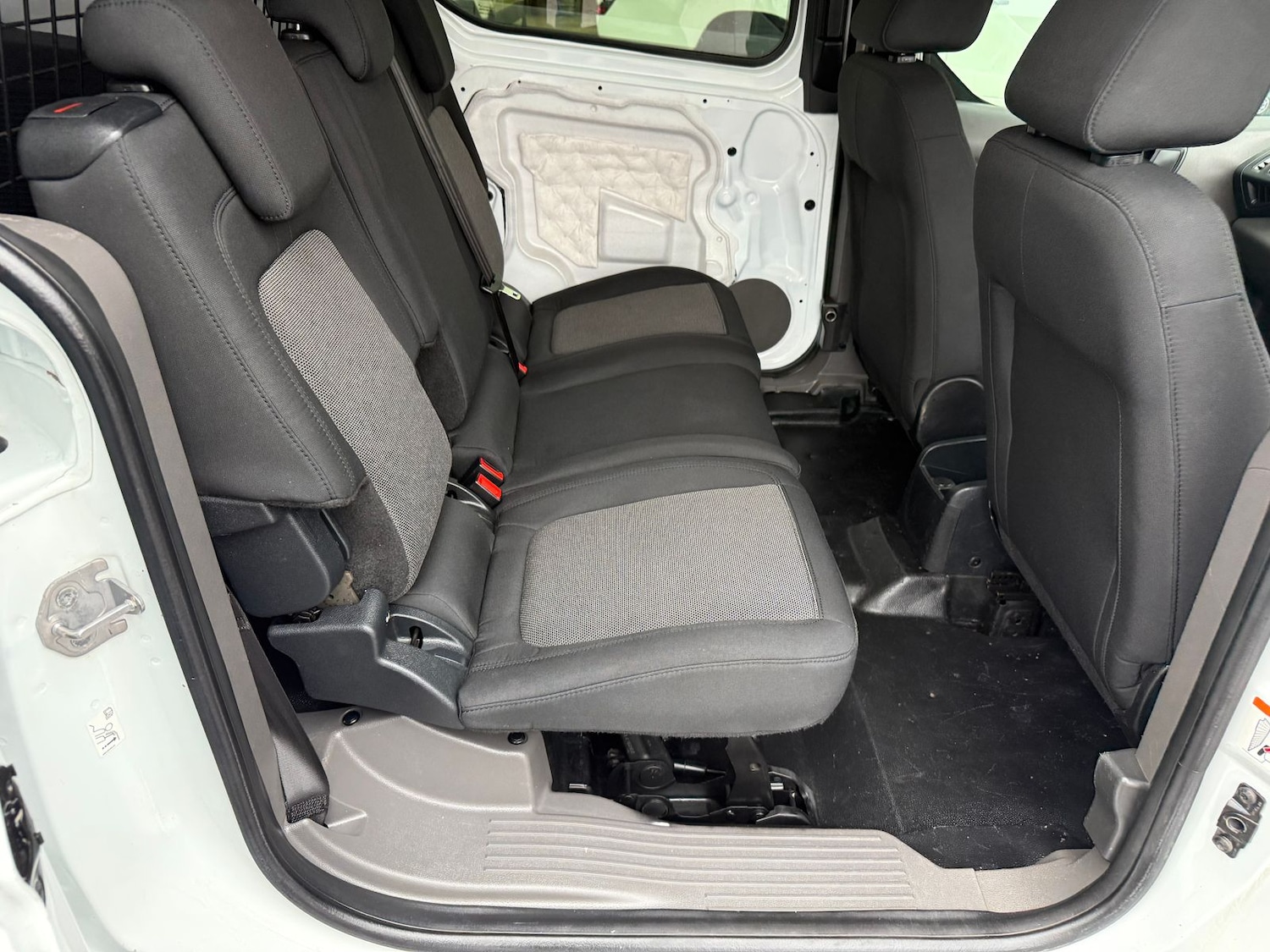 Used Ford Transit Connect 2019 for sale - 76501237: Photo 13