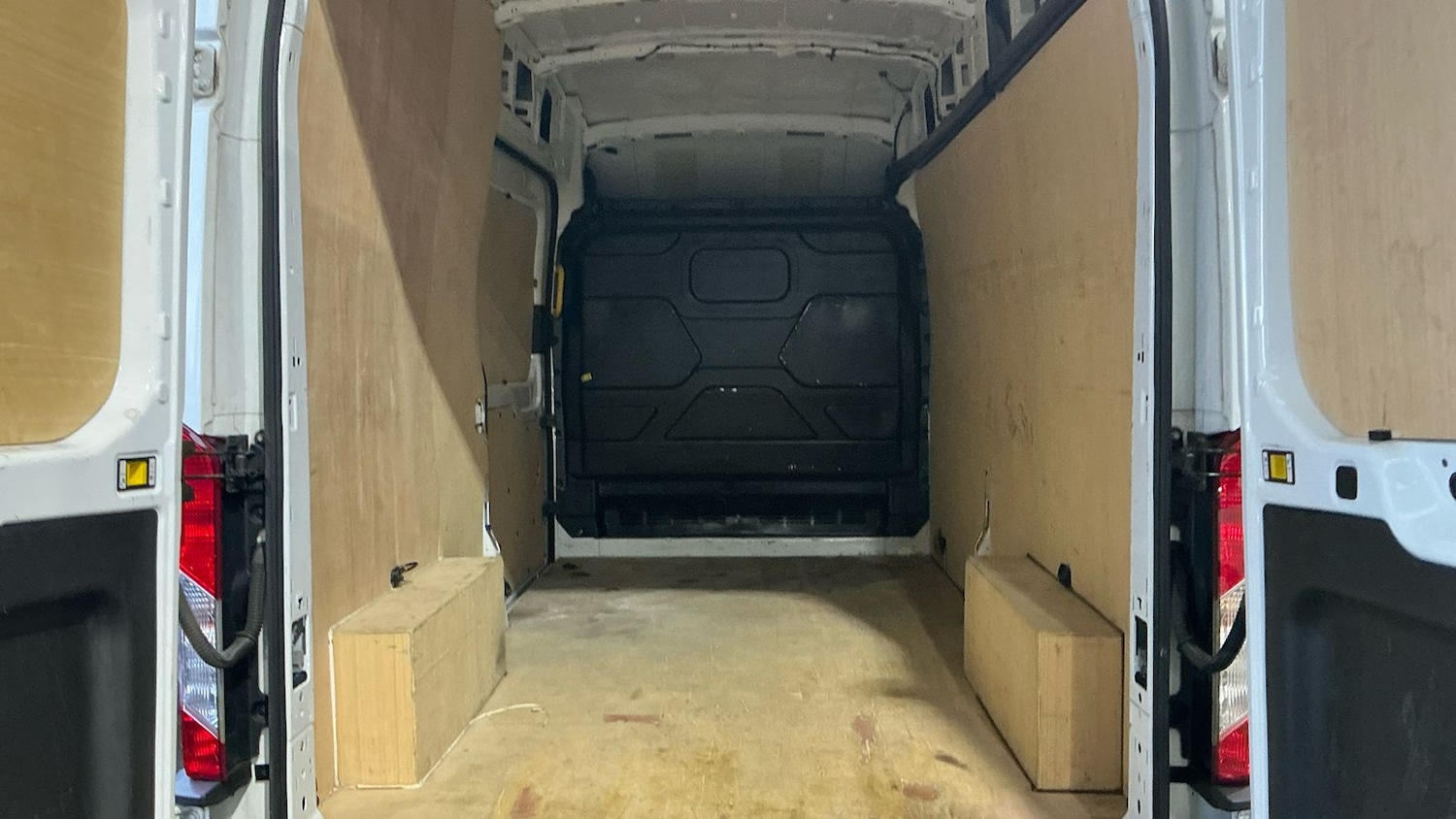 Used Ford Transit 2023 for sale - 77618462: Photo 8