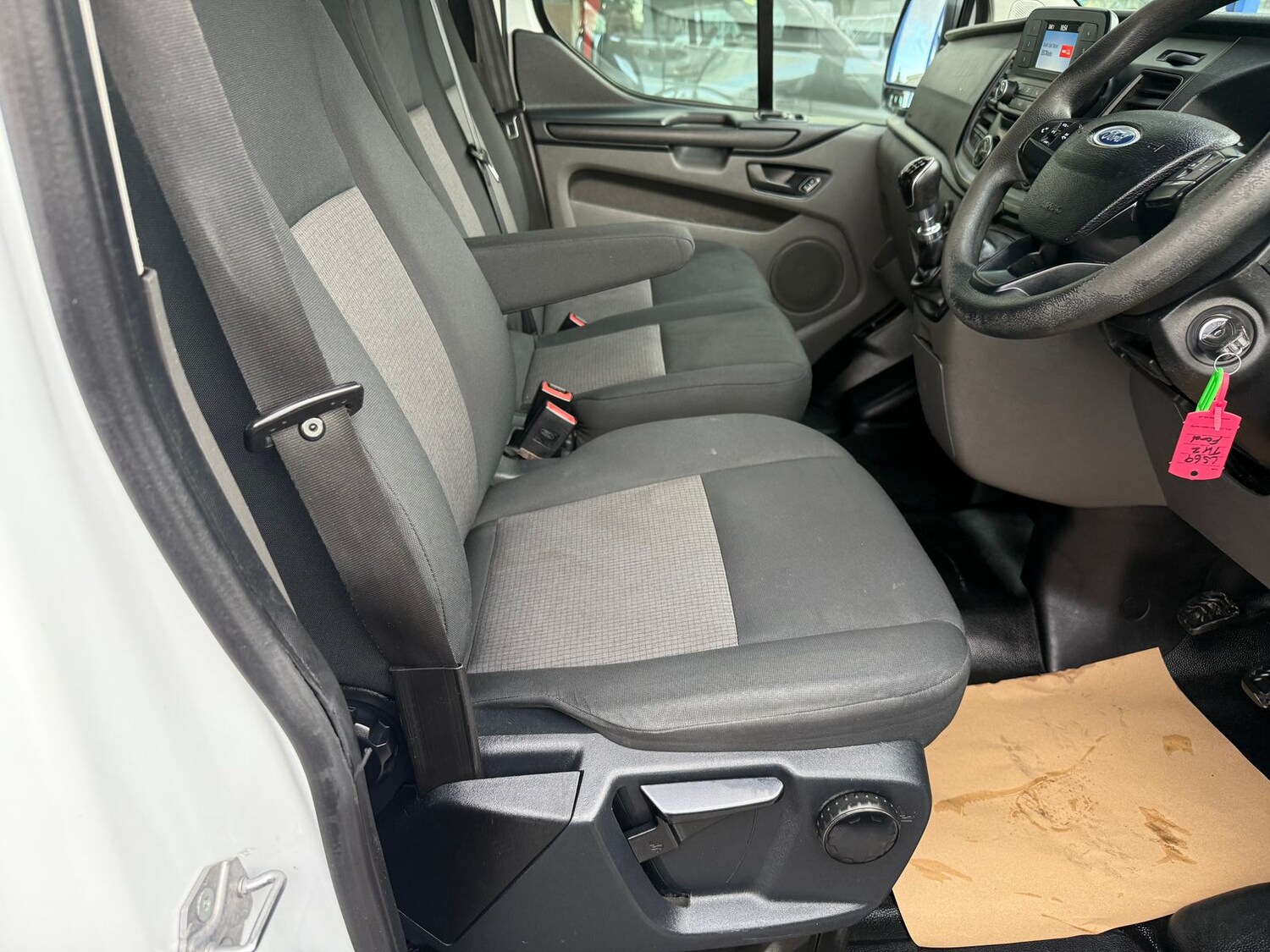 Used Ford Transit Custom 2019 for sale - 76372602: Photo 11