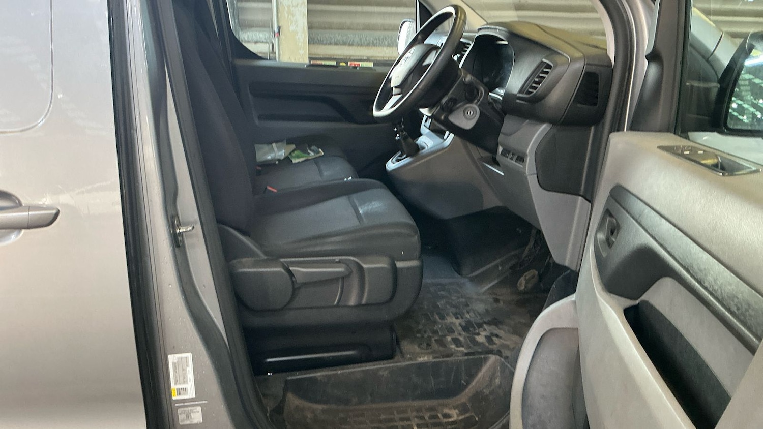 Used Vauxhall Vivaro 2023 for sale - 76999725: Photo 6