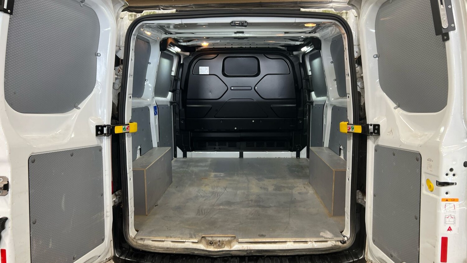 Used Ford Transit Custom 2023 for sale - 76003695: Photo 8
