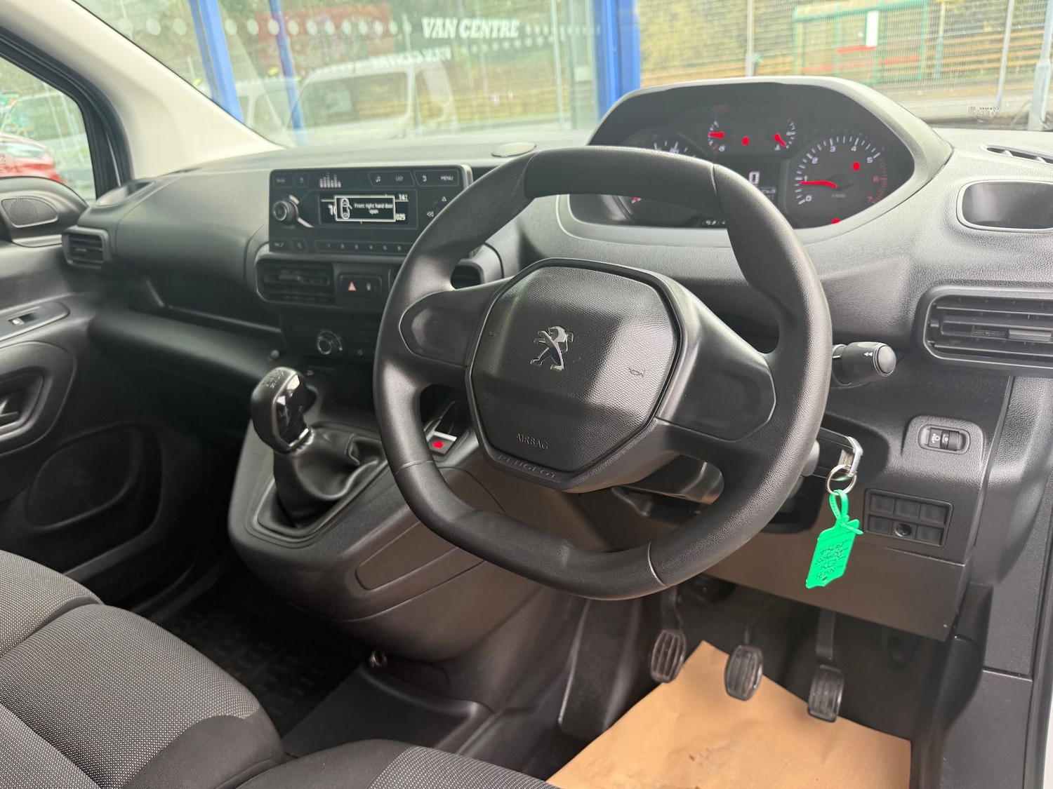 Used Peugeot Partner 2021 for sale - 76086544: Photo 14