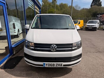 Used Volkswagen Transporter 2018 for sale - 78343597: Photo