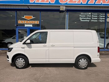 Used Volkswagen Transporter 2018 for sale - 78343597: Photo