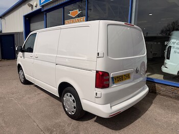 Used Volkswagen Transporter 2018 for sale - 78343597: Photo