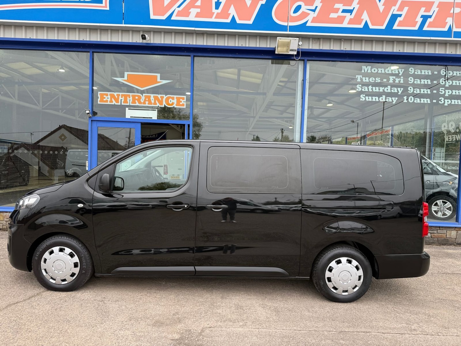 Used Vauxhall Vivaro Life 2021 for sale - 76023127: Photo 3