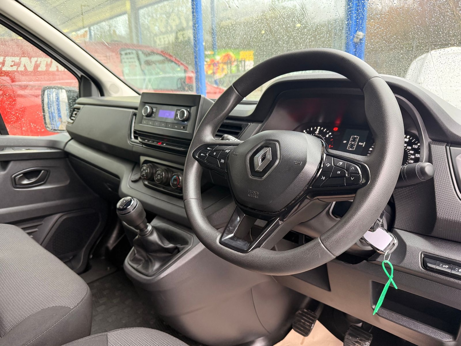 Used Renault Trafic 2022 for sale - 77232327: Photo 12