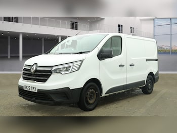Renault Trafic feature image