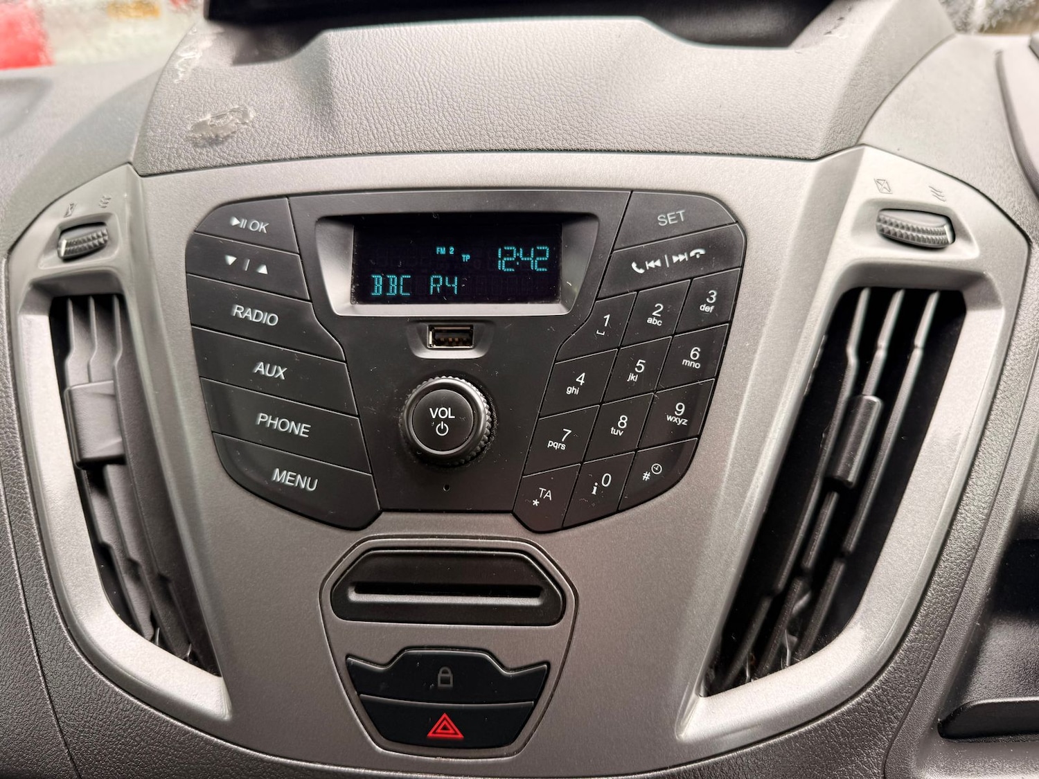 Used Ford Transit Custom 2015 for sale - 77471002: Photo 13