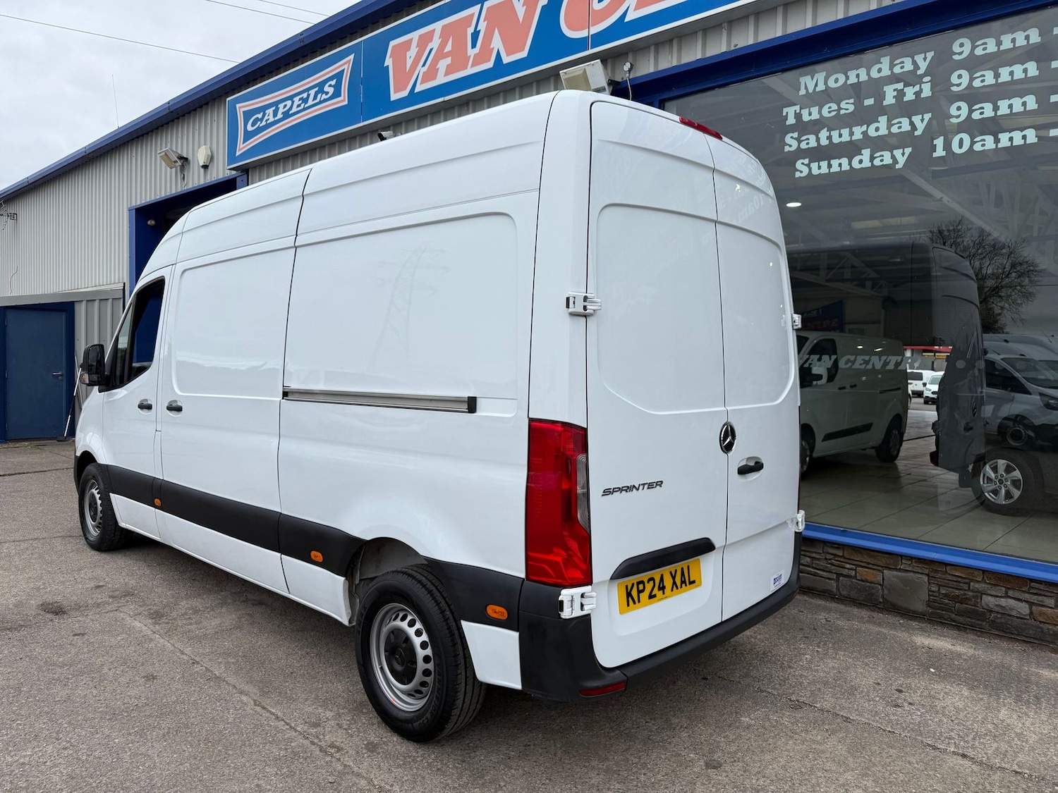 Used Mercedes-Benz Sprinter 2024 for sale - 76023130: Photo 4