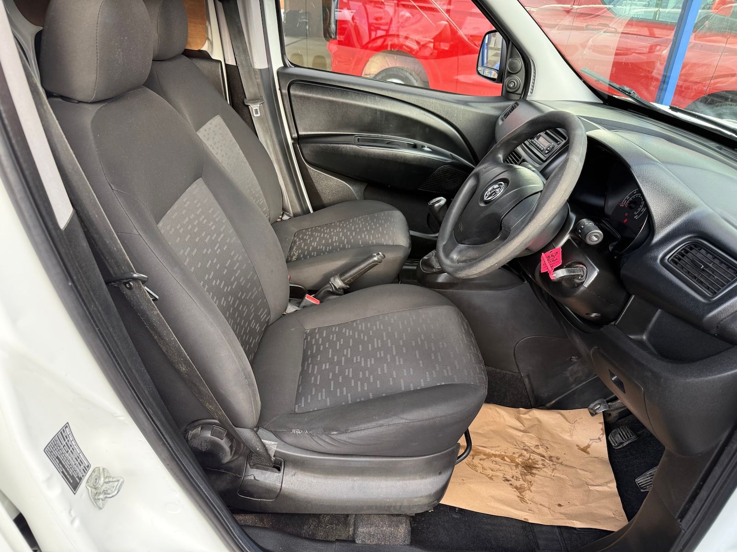 Used Vauxhall Combo 2017 for sale - 76915202: Photo 11