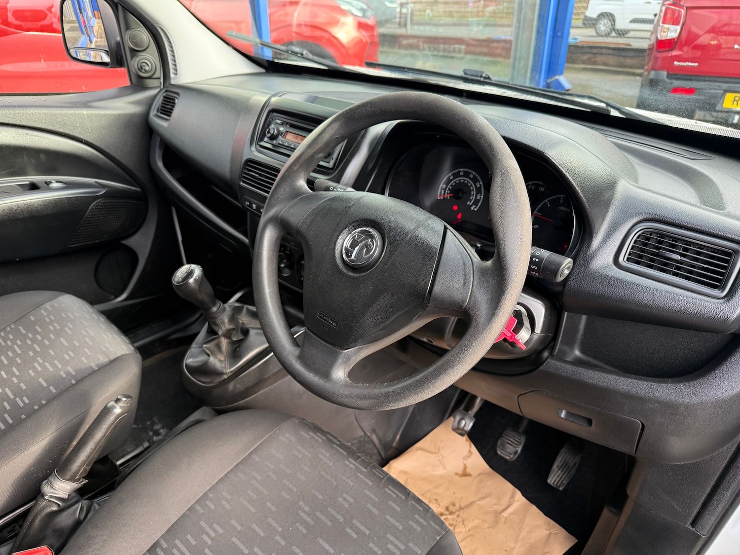 Used Vauxhall Combo 2017 for sale - 76915202: Photo 12