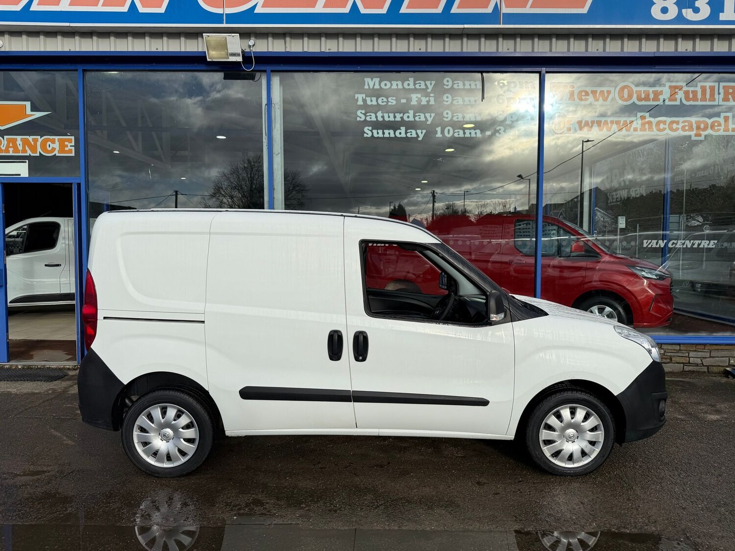 Used Vauxhall Combo 2017 for sale - 76915202: Photo 7