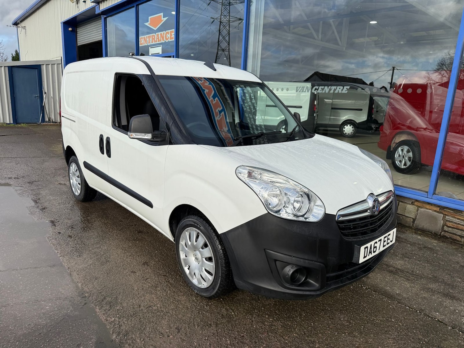 Used Vauxhall Combo 2017 for sale - 76915202: Photo 8
