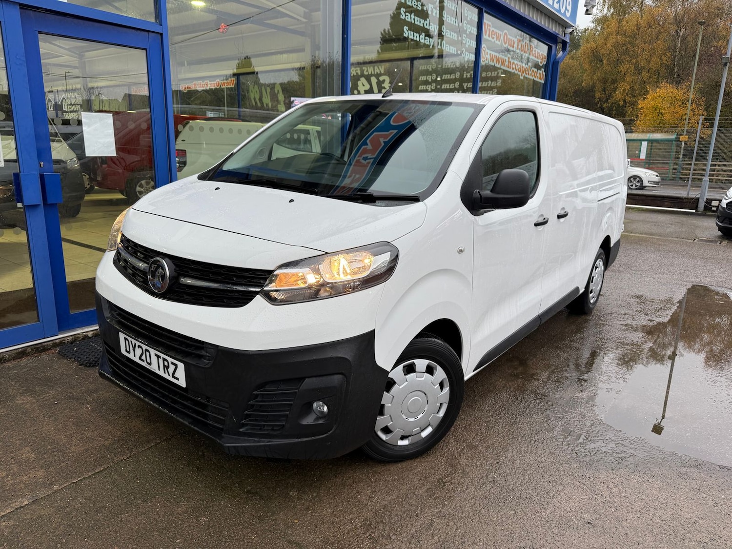 Used Vauxhall Vivaro 2020 for sale - 76501220: Photo 1