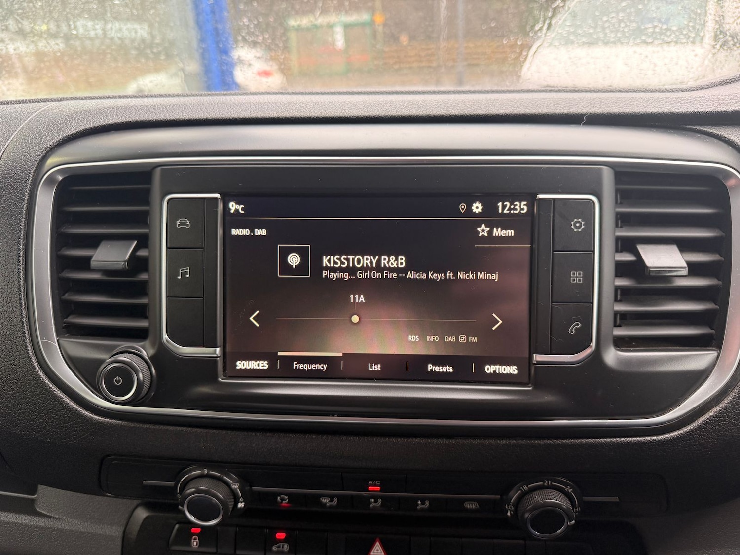 Used Vauxhall Vivaro 2022 for sale - 76736816: Photo 13