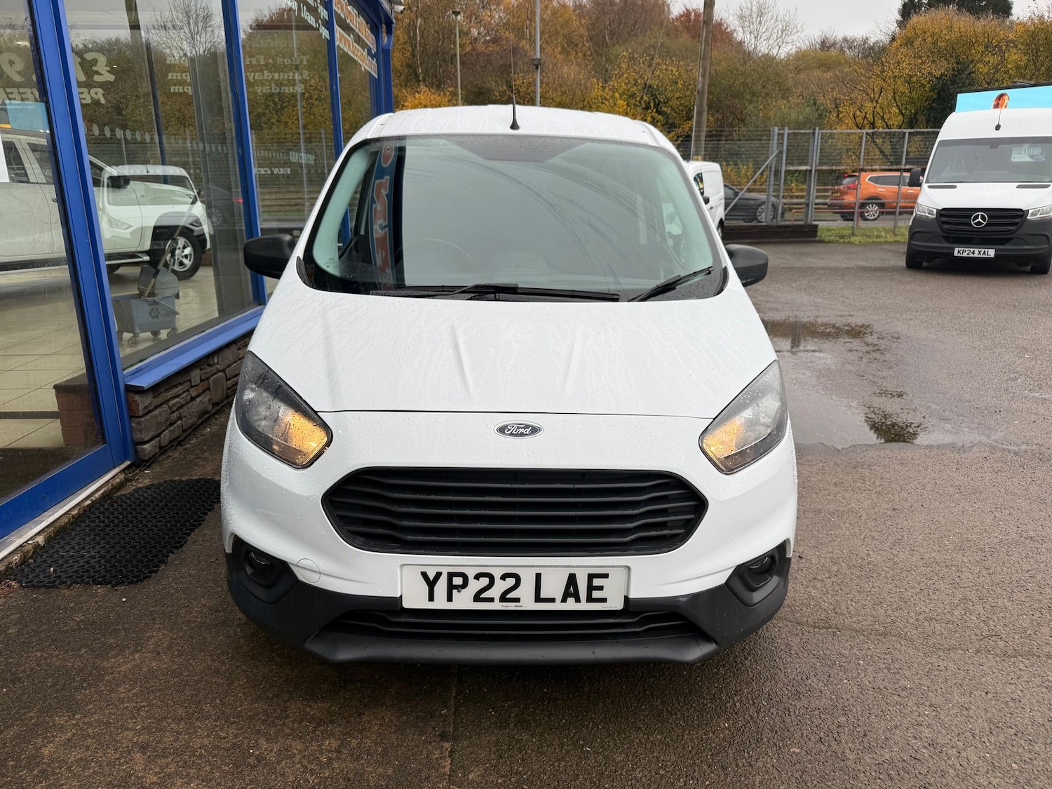 Used Ford Transit Courier 2022 for sale - 78103128: Photo 2
