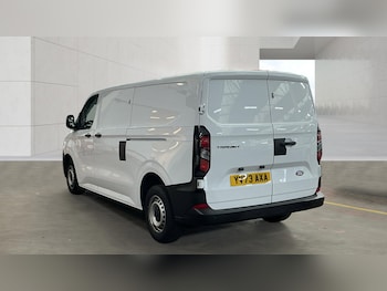 Used Ford Transit Custom 2024 for sale - 79230821: Photo