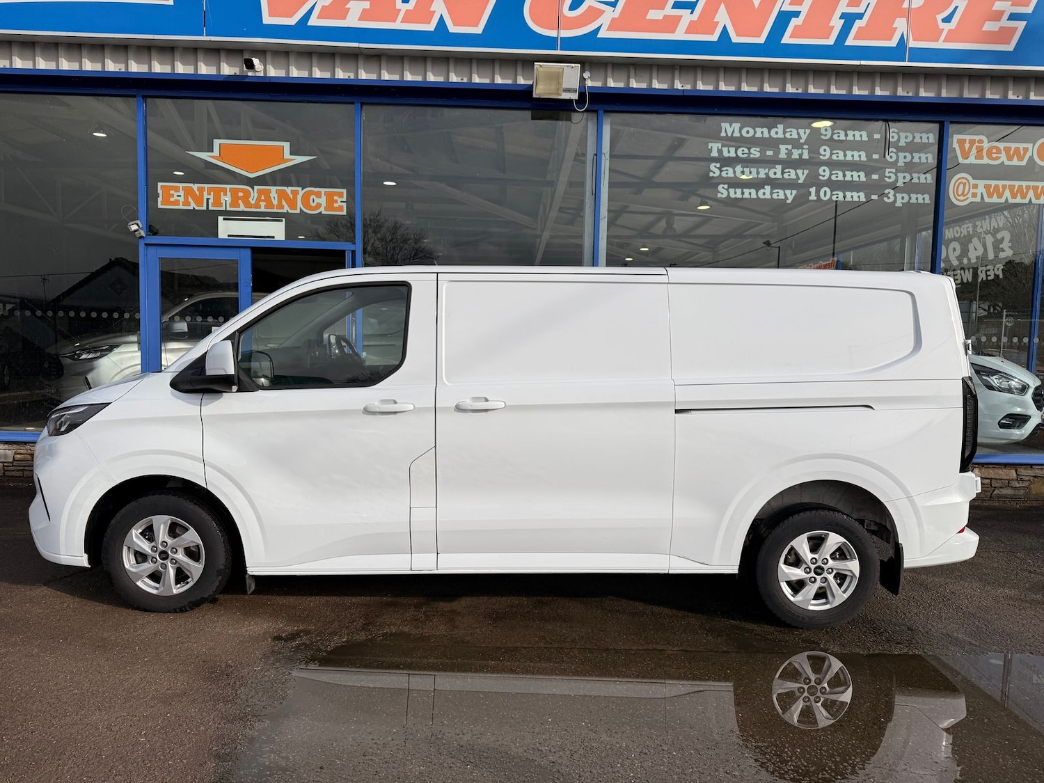 Used Ford Transit Custom 2024 for sale - 77885548: Photo 3