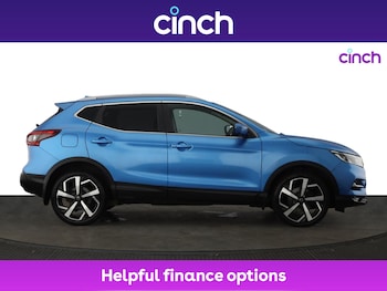 Used Nissan Qashqai 2017 for sale - 75620667: Photo