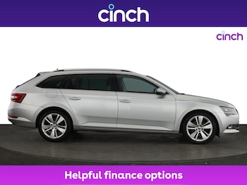 Used Skoda Superb 2019 for sale - 75591258: Photo