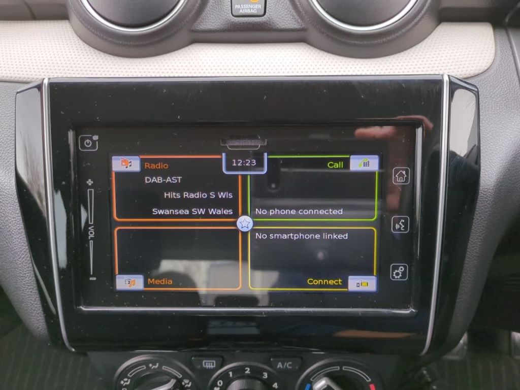 Used Suzuki Swift 2023 for sale - 77821574: Photo 13