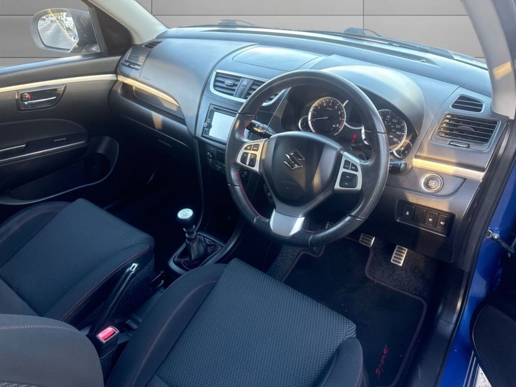 Used Suzuki Swift 2016 for sale - 76603807: Photo 9